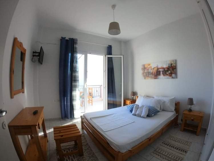 Magdalinos Apartments Nea Skioni Luaran gambar